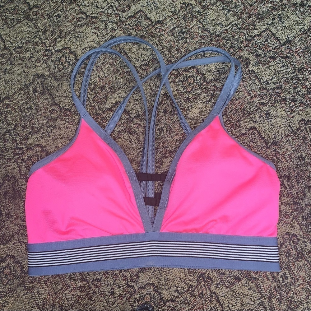 VSX Sports Bra, pink & gray strappy sport bra